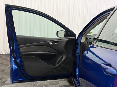 Used 2013 Dodge Dart SXT FWD image 11