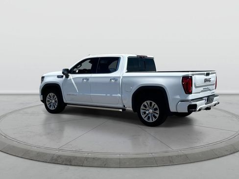 Used 2023 GMC Sierra 1500 Denali w/ Technology Package AWD/4WD image 6