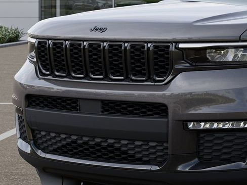 New 2025 Jeep Grand Cherokee L Limited w/ Black Appearance Package image 11