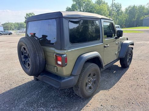 Used 2025 Jeep Wrangler Sport AWD/4WD image 7