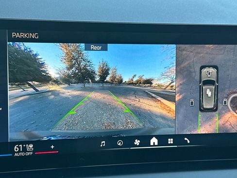 Used 2025 BMW X3 xDrive30i w/ Premium Package image 26