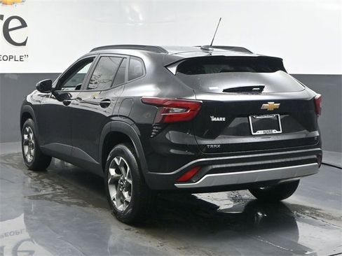 New 2026 Chevrolet Trax LT image 14
