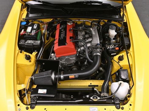 Used 2001 Honda S2000 image 26