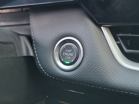 Used 2025 Chevrolet Equinox LT image 14