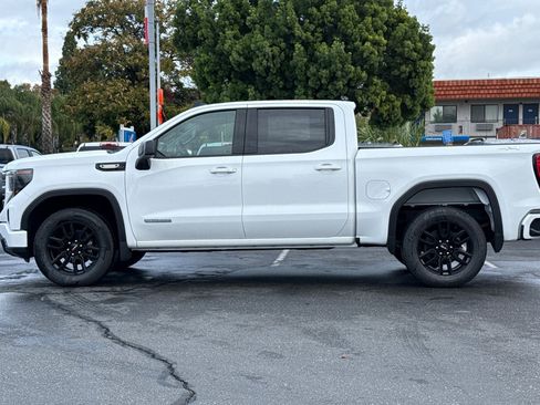 New 2026 GMC Sierra 1500 Elevation image 8