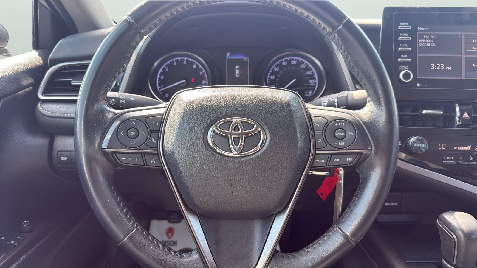 Used 2022 Toyota Camry SE w/ Carpet Mat Package (TMS) FWD image 14