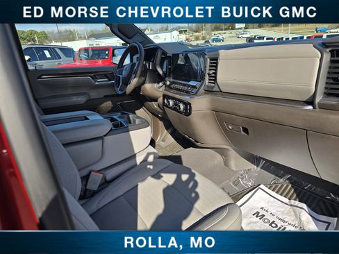 Used 2024 Chevrolet Silverado 1500 RST image 19