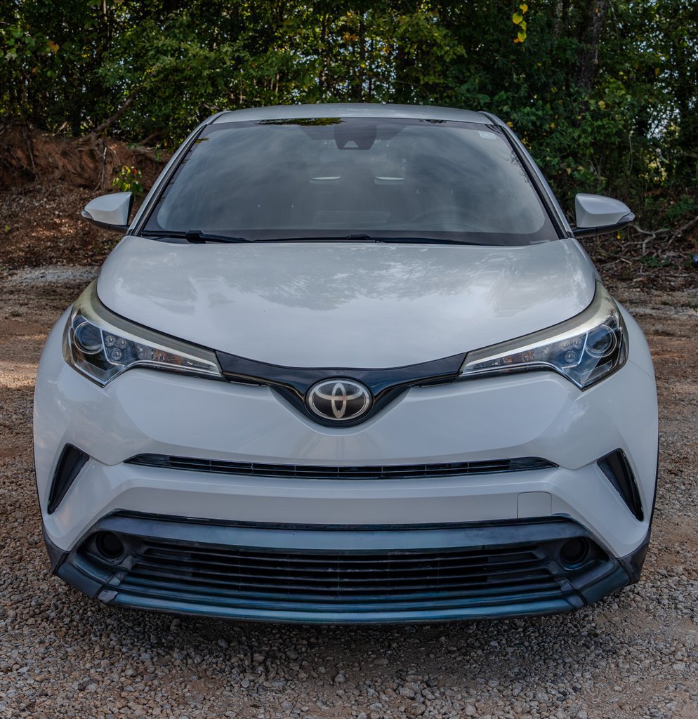 Used 2018 Toyota C-HR XLE FWD image 8