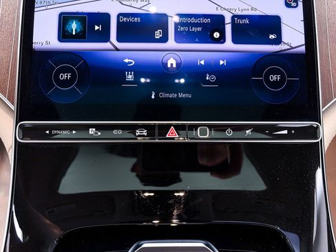 Used 2022 Mercedes-Benz EQS 450+ Sedan image 26