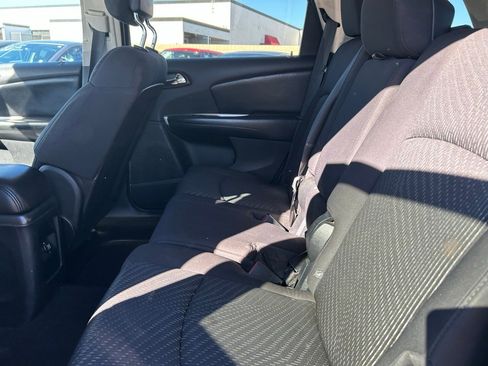 Used 2013 Dodge Journey SXT w/ Flexible Seating Group image 6
