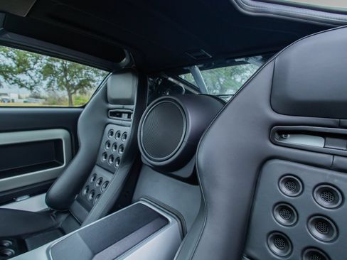 Used 2006 Ford GT RWD image 68