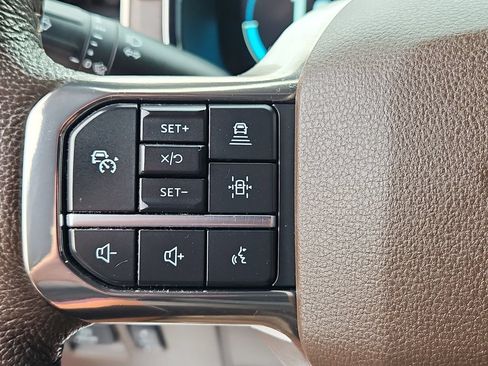 Used 2022 Ford F150 King Ranch w/ Equipment Group 601A High AWD/4WD image 18