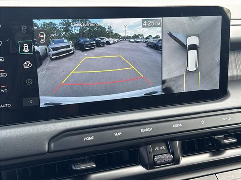 New 2027 Kia Telluride X-Line SX Prestige w/ Towing Package AWD/4WD image 16