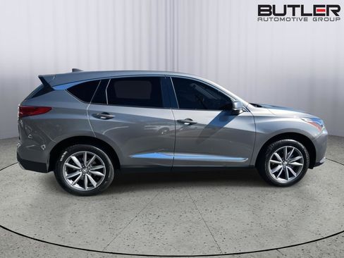 Certified 2023 Acura RDX FWD w/ Technology Package image 4