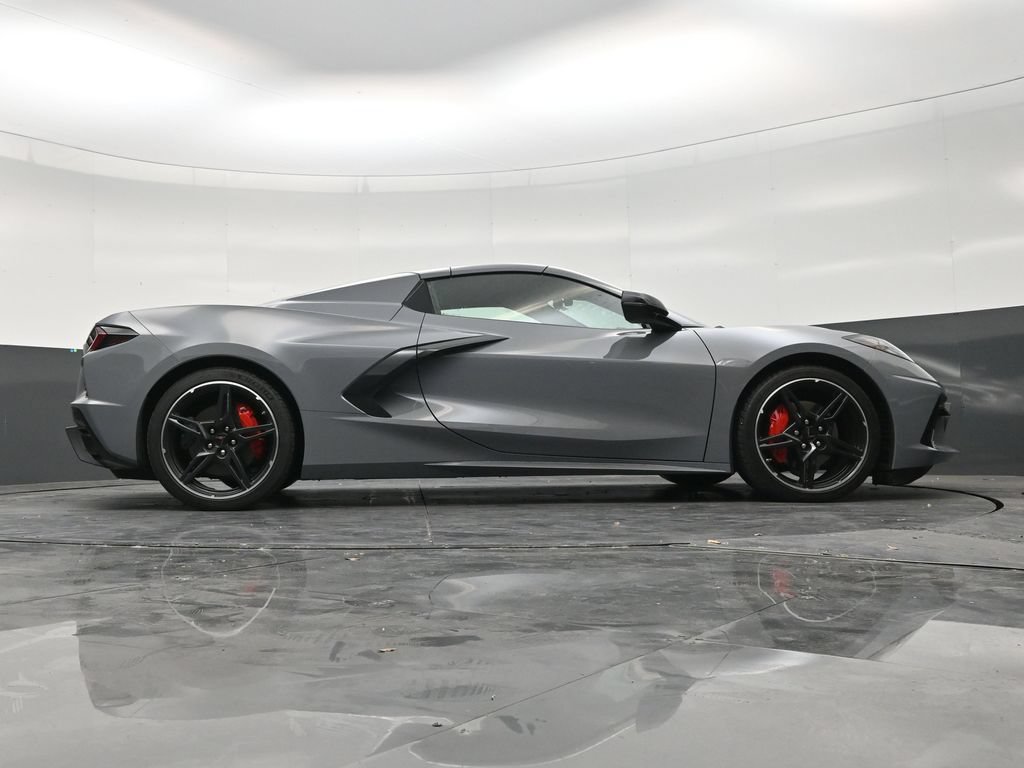 Used 2024 Chevrolet Corvette Stingray Convertible w/ 1LT RWD image 24