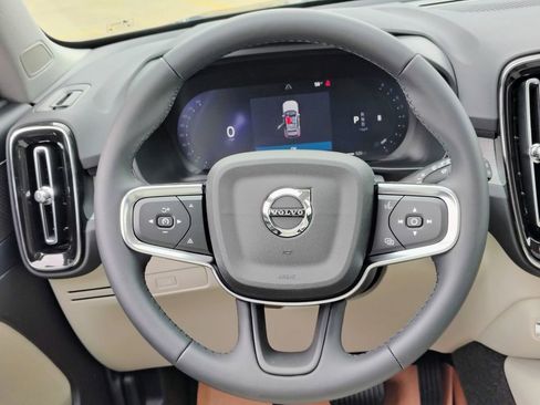 New 2026 Volvo XC40 B5 Ultra w/ Climate Package AWD/4WD image 23