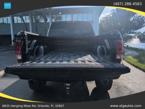 Used 2017 RAM 1500 Express w/ Black Ram 1500 Express Group RWD image 33
