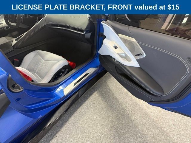 Used 2021 Chevrolet Corvette Stingray Preferred Cpe w/ Z51 Performance Package RWD image 11