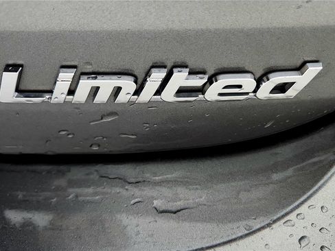 Used 2019 Hyundai Elantra Limited w/ Ultimate Package 02 image 14