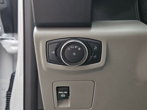 Used 2018 Ford F150 XL RWD image 19