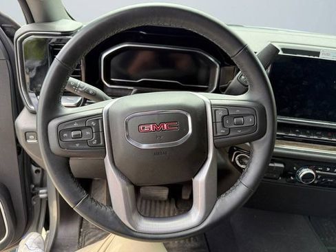 Used 2025 GMC Sierra 1500 Elevation AWD/4WD image 13