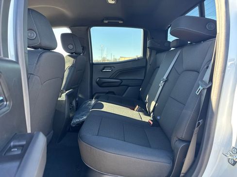 New 2026 GMC Canyon Elevation image 13