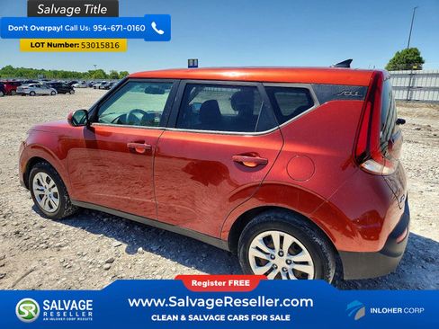 Used 2021 Kia Soul LX FWD image 3