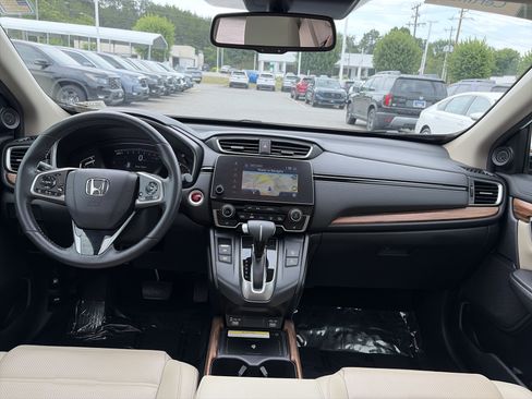 Certified 2022 Honda CR-V Touring image 29
