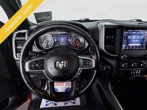 Used 2019 RAM 1500 Big Horn AWD/4WD image 9