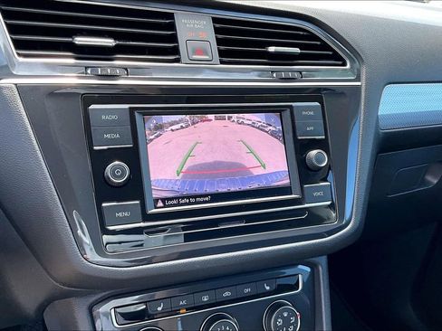 Certified 2023 Volkswagen Tiguan S FWD image 27