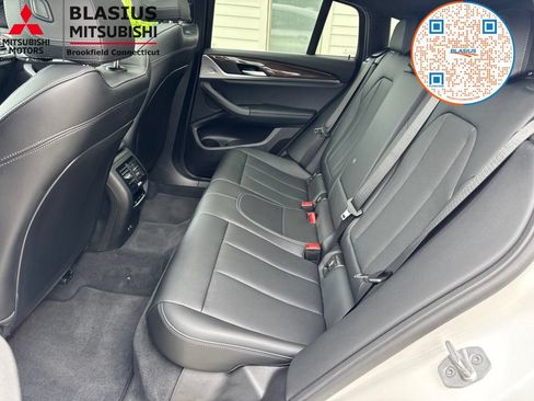 Used 2025 BMW X4 xDrive30i AWD/4WD image 42