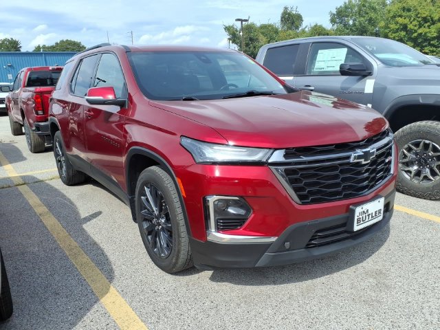 Used 2023 Chevrolet Traverse RS w/ LPO, Floor Liner Package AWD/4WD image 5