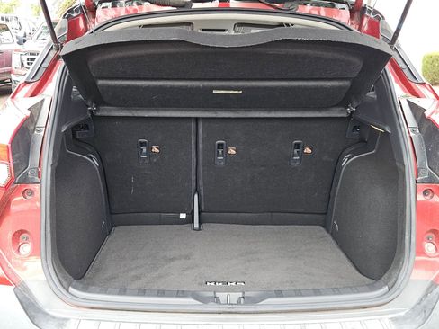Used 2020 Nissan Kicks SR w/ SR Premium Package FWD image 6