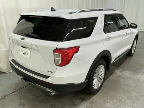 Used 2021 Ford Explorer Limited w/ Hybrid Equipment Group 310A image 3