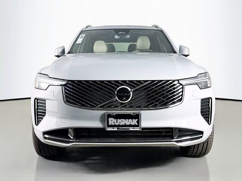 New 2026 Volvo XC90 T8 Plus w/ Protection Package Premier image 2