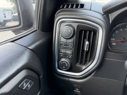 Used 2019 Chevrolet Silverado 1500 RST AWD/4WD image 11