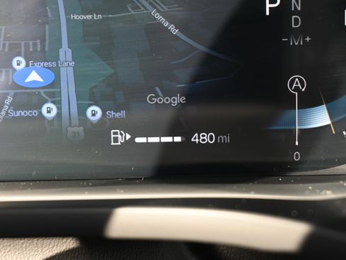 Used 2025 Volvo XC60 B5 Plus image 23