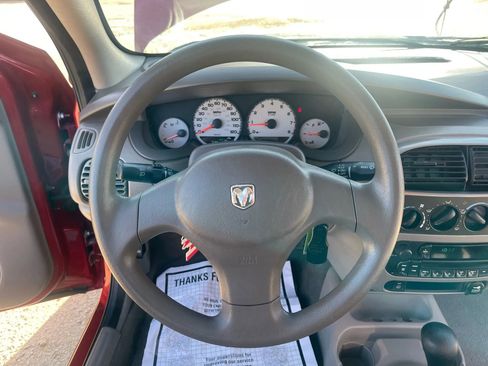 Used 2005 Dodge Neon SXT image 18