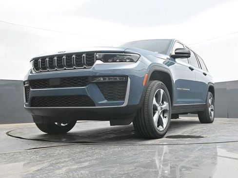 New 2026 Jeep Grand Cherokee L Limited AWD/4WD image 51