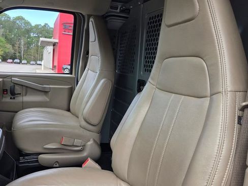 Used 2023 GMC Savana 2500 w/ Driver Convenience Package RWD image 11