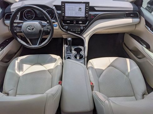 Used 2022 Toyota Camry XLE FWD image 26