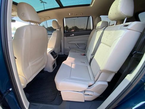 Used 2021 Volkswagen Atlas SE w/ Panoramic Sunroof Package AWD/4WD image 21