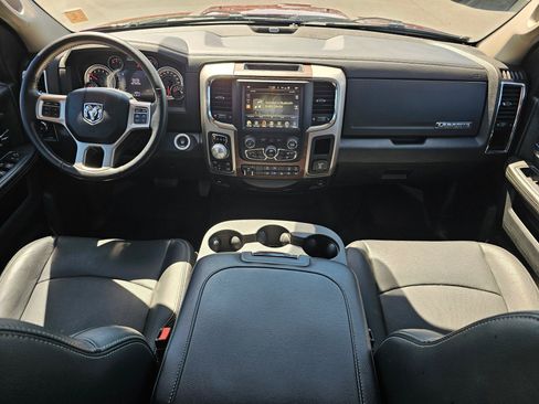 Used 2017 RAM 1500 Laramie w/ Convenience Group AWD/4WD image 15