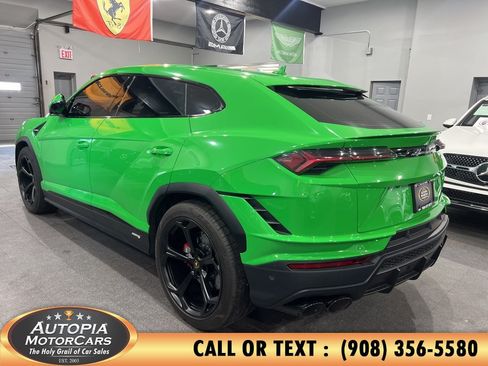 Used 2023 Lamborghini Urus S AWD/4WD image 4