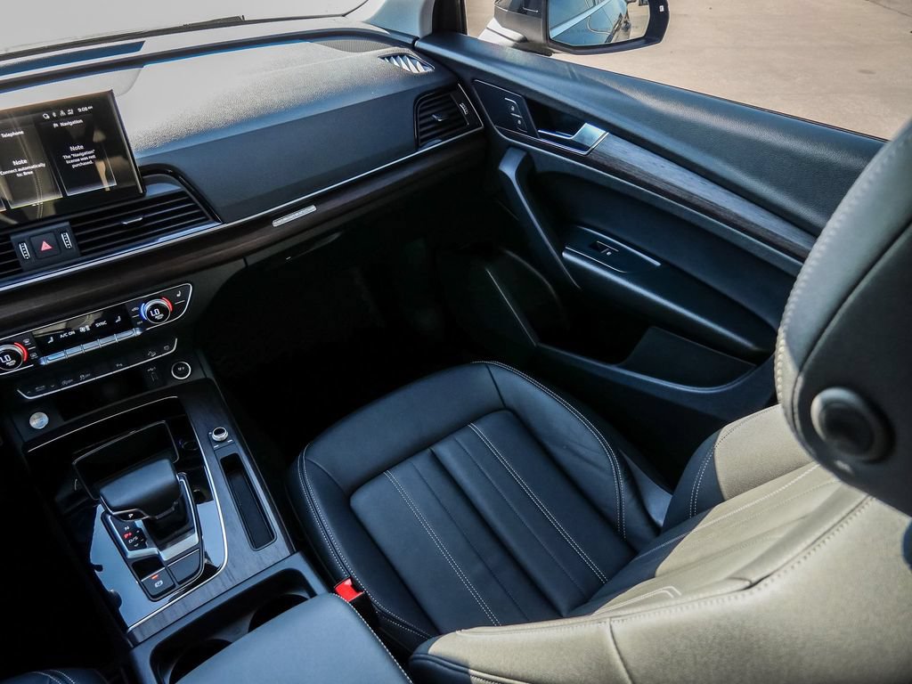 Used 2024 Audi Q5 2.0T Premium AWD/4WD image 31