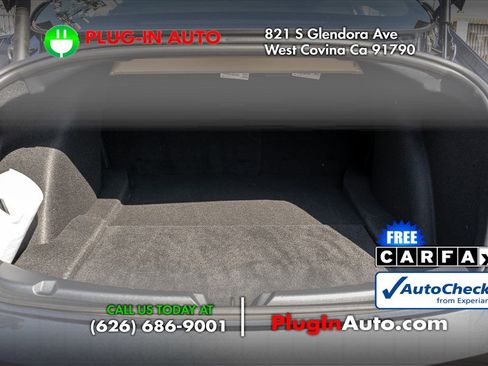 Used 2023 Tesla Model 3 Performance image 13