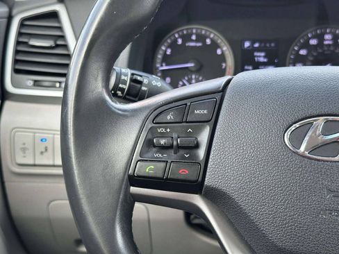 Used 2018 Hyundai Tucson Value w/ Cargo Package AWD/4WD image 16