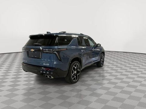 Used 2026 Chevrolet Traverse High Country w/ LPO, Floor Liner Package AWD/4WD image 10
