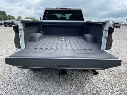 Certified 2024 Chevrolet Silverado 2500 Custom w/ Custom Value Package AWD/4WD image 13