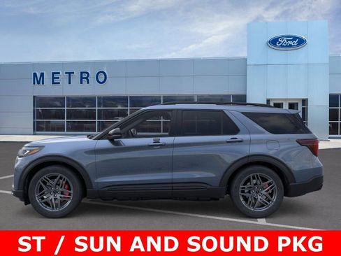 New 2026 Ford Explorer ST w/ Sun And Sound Package image 4